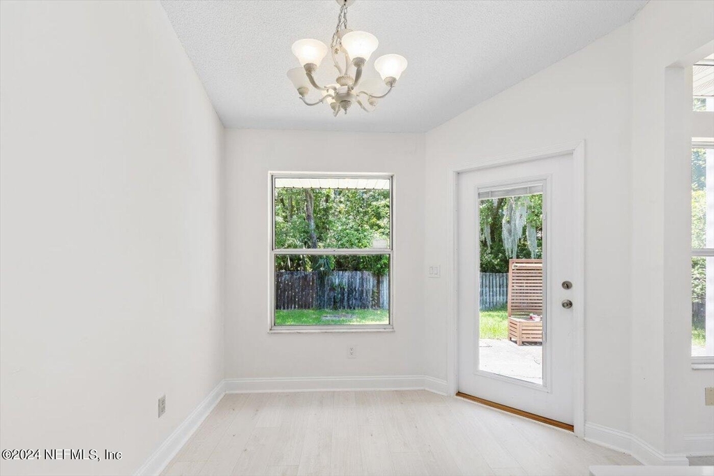 1722 Branch Vine Drive W - Photo 14