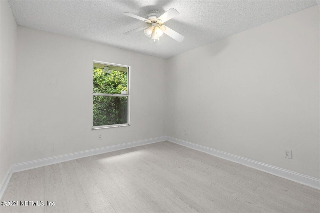 1722 Branch Vine Drive W - Photo 22
