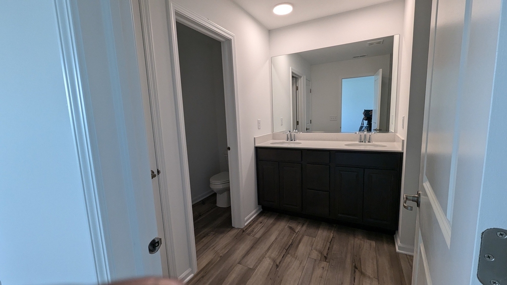 1085 Atterberg Road - Photo 8