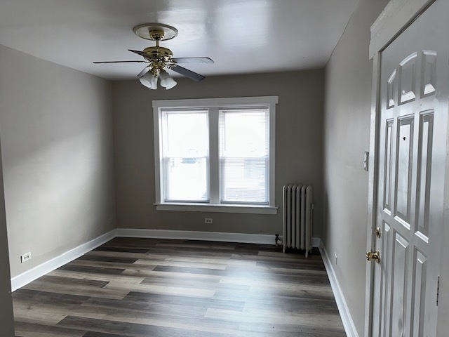 4054 W Dickens Avenue - Photo 2
