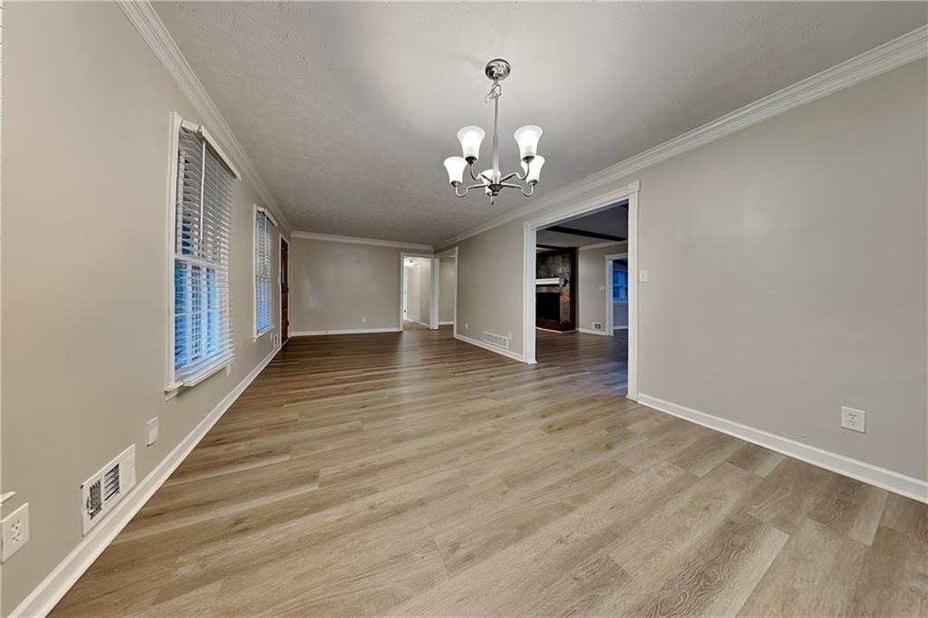 2755 Hickory Circle - Photo 6