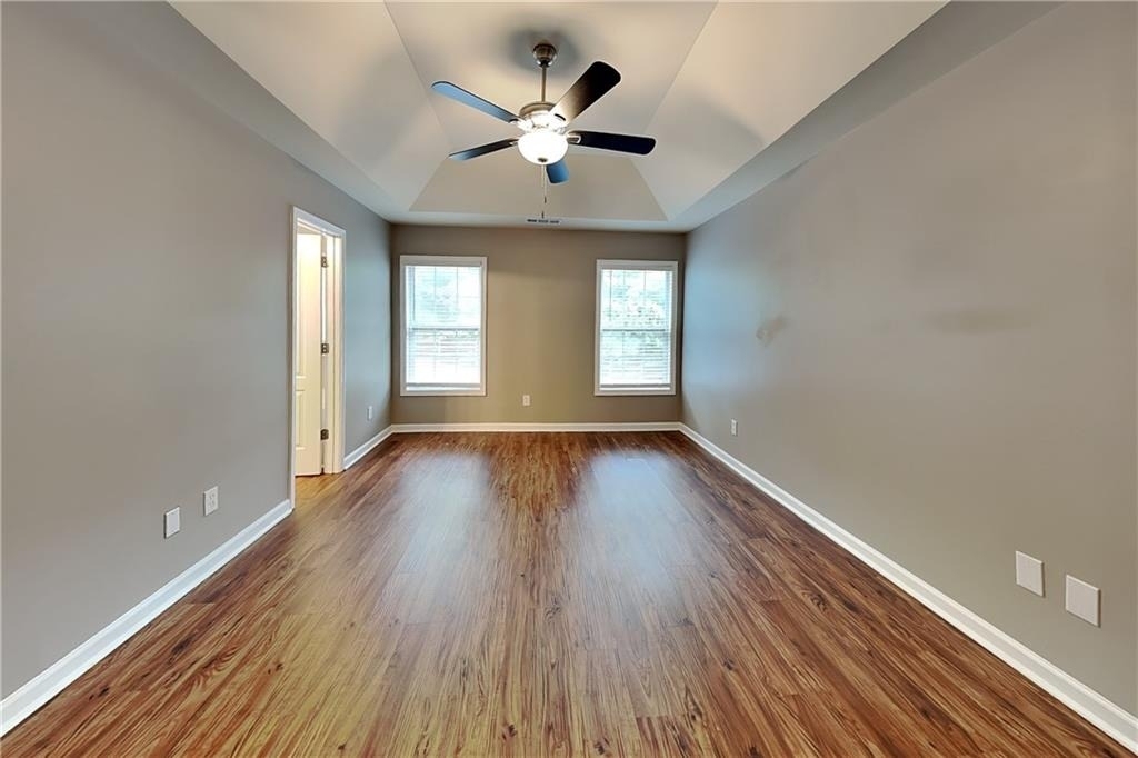 6430 Queensdale Drive - Photo 7