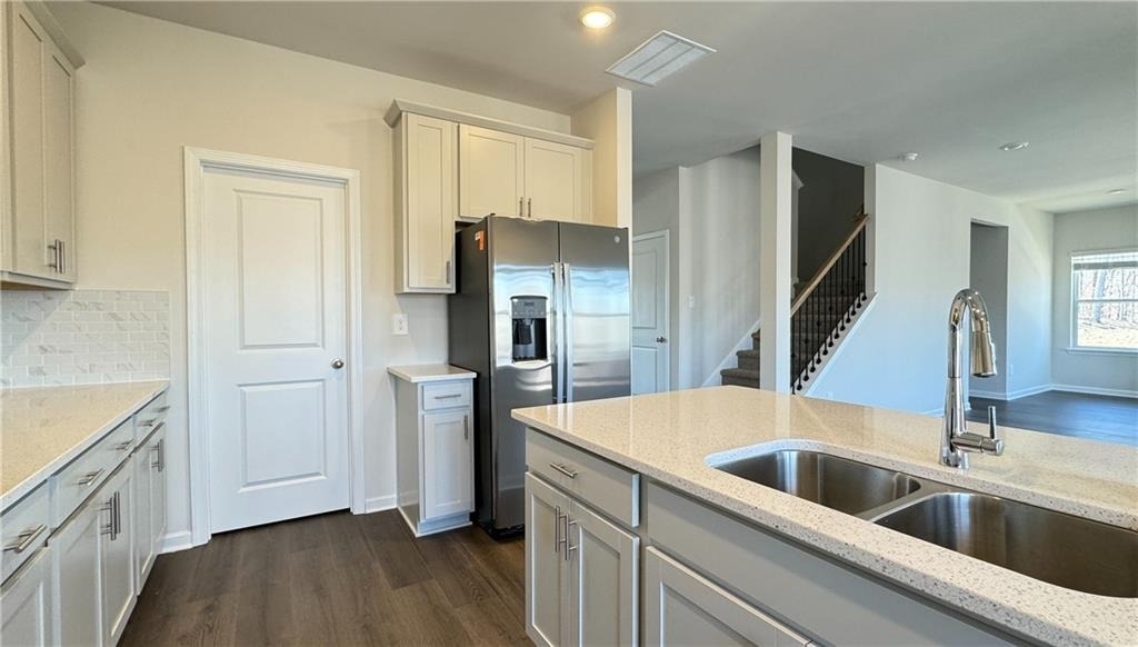 228 Water Oak Way - Photo 3