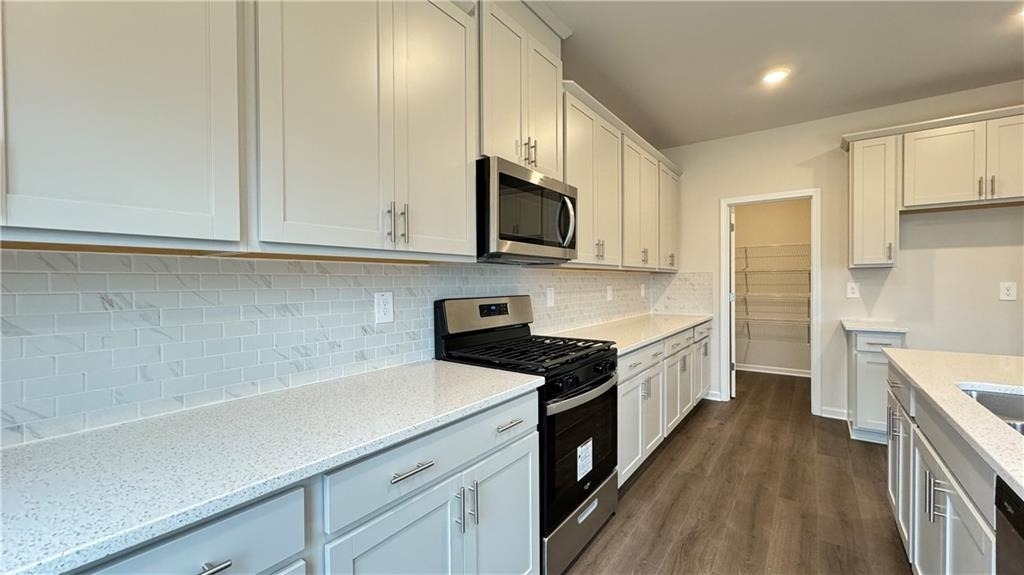 228 Water Oak Way - Photo 8