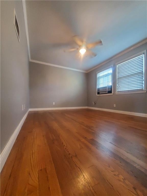 1042 Ne Saint Charles Avenue Ne - Photo 10
