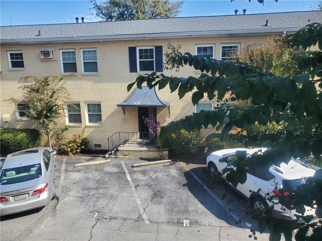 1042 Ne Saint Charles Avenue Ne - Photo 28