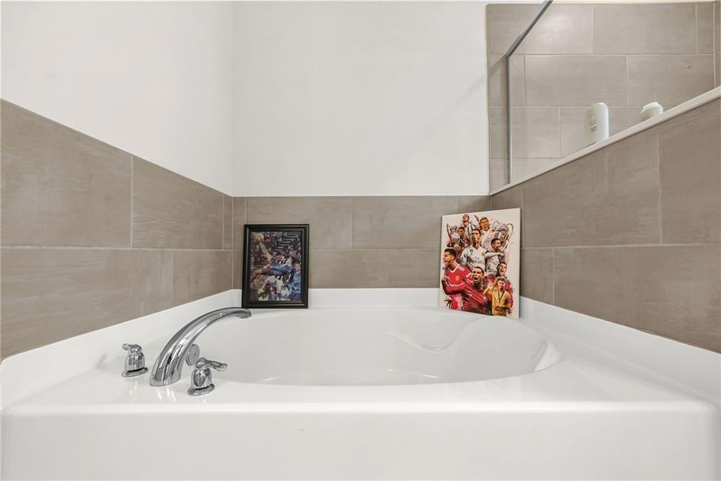 791 Belrose Drive - Photo 9