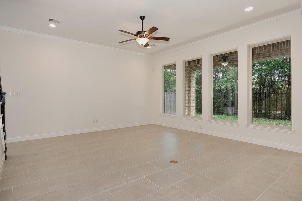 34 Daffodil Meadow Place - Photo 5