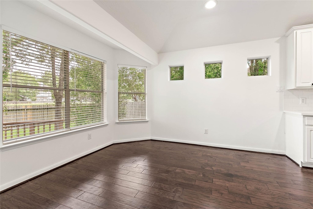 99 S Wynnoak Circle - Photo 11