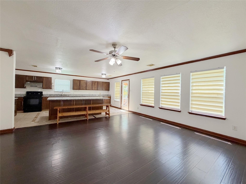 4707 Meadowthorn Court - Photo 5