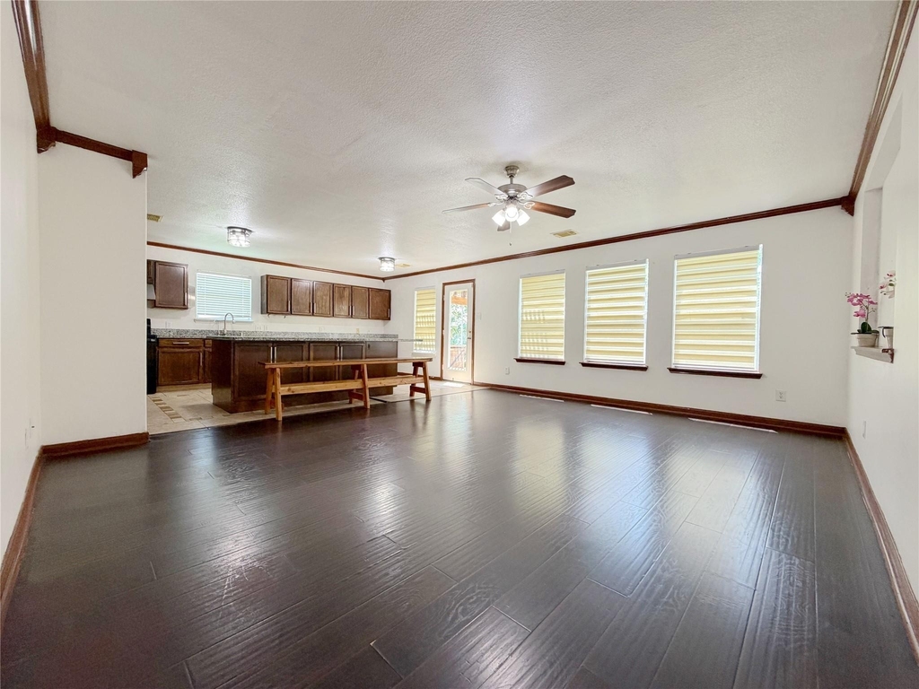 4707 Meadowthorn Court - Photo 8