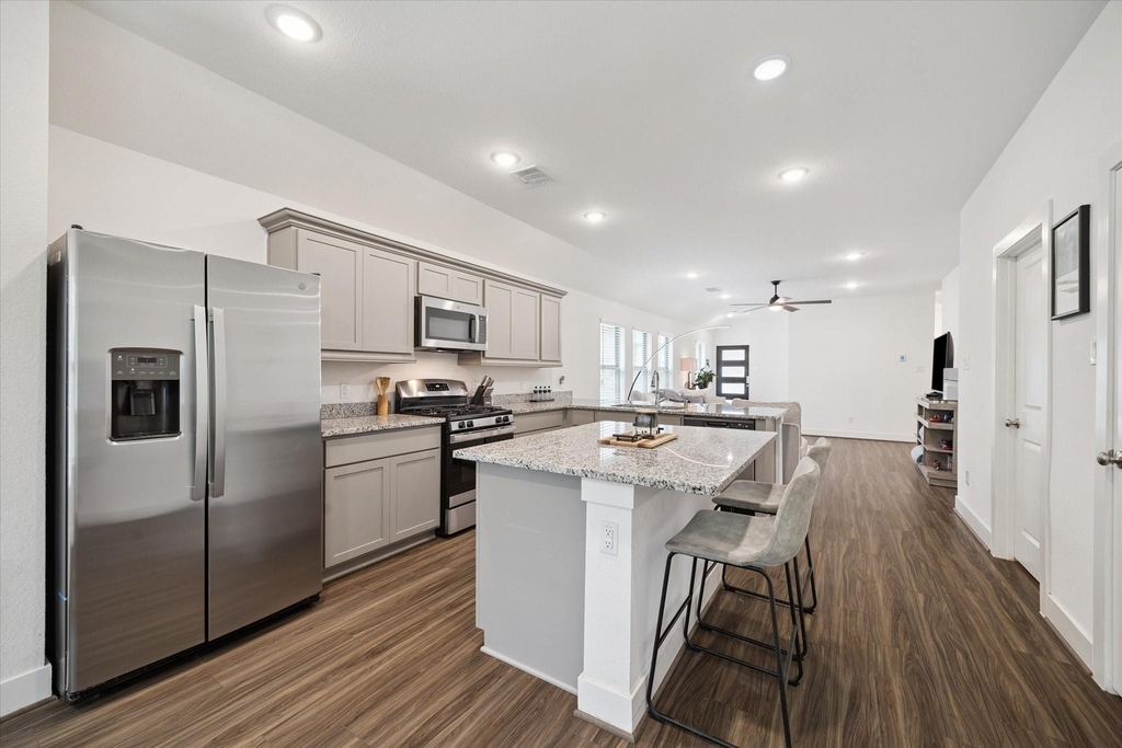1600 Portia Lane - Photo 5