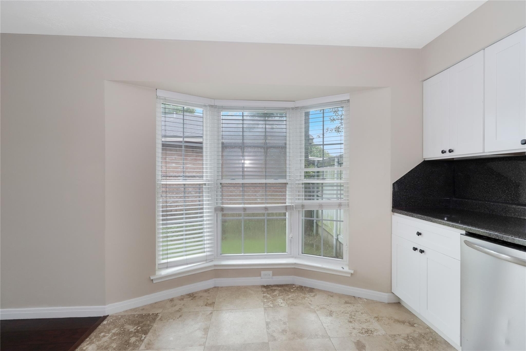 1303 Sigma Street - Photo 5