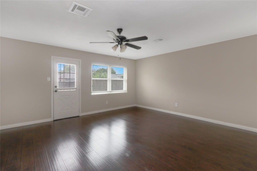 1303 Sigma Street - Photo 9