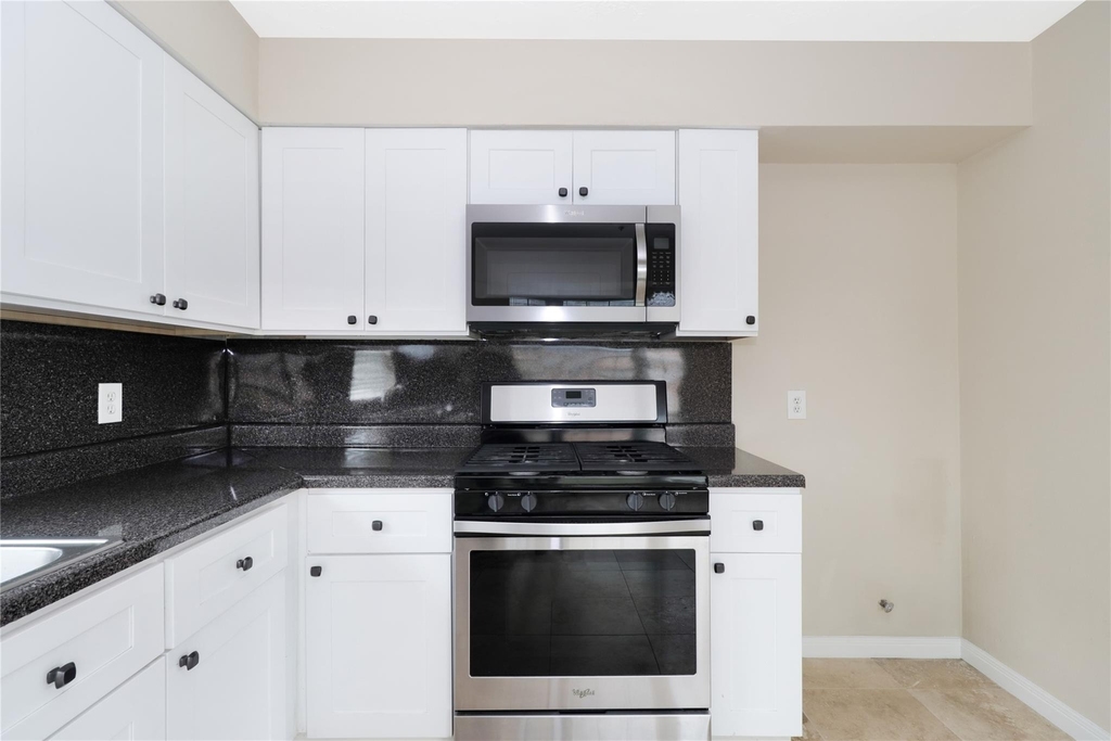 1303 Sigma Street - Photo 6
