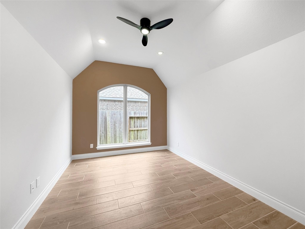 28173 Knight Peak Drive - Photo 19