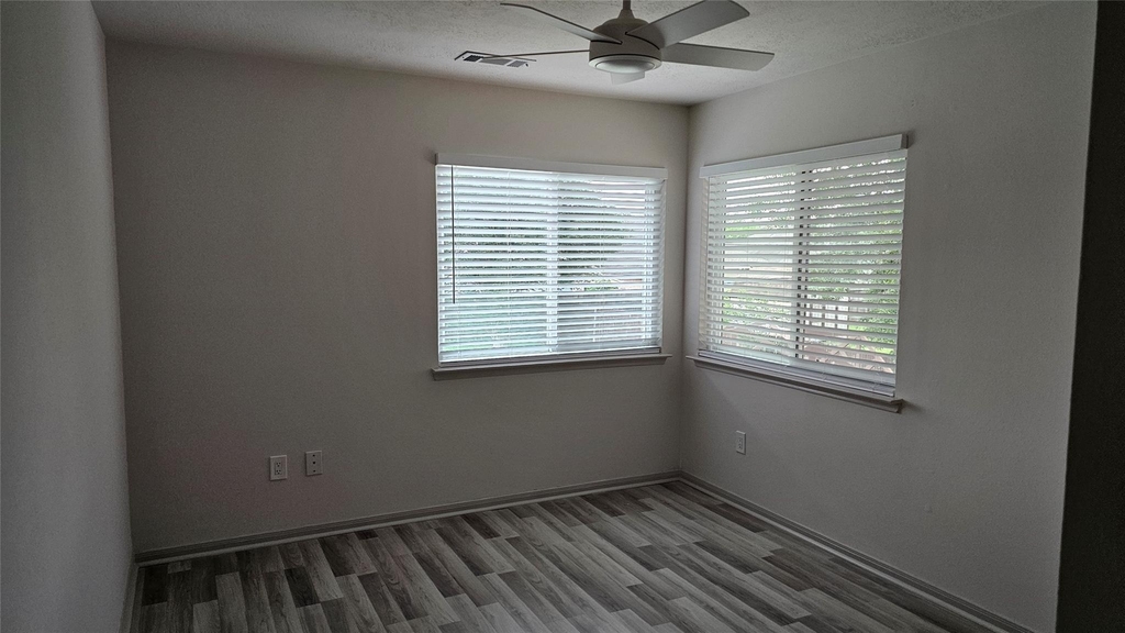 23510 Stratsborough Drive - Photo 30
