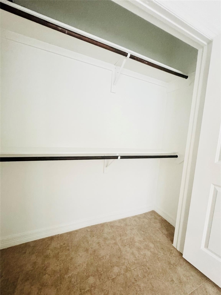 3846 Center Street - Photo 31