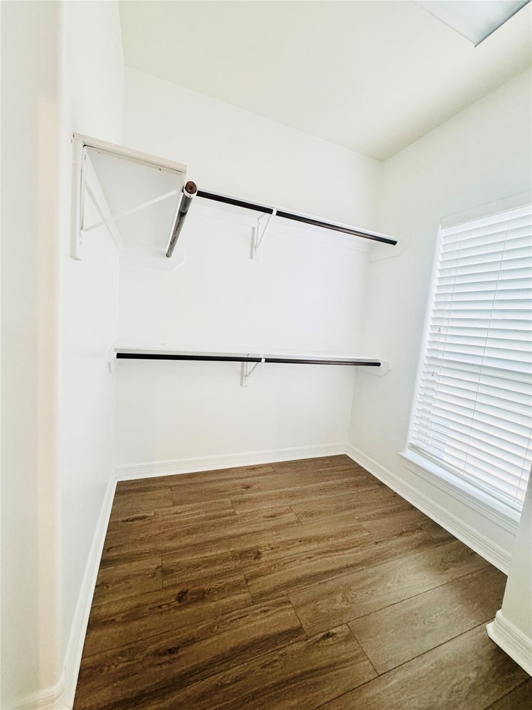3846 Center Street - Photo 23