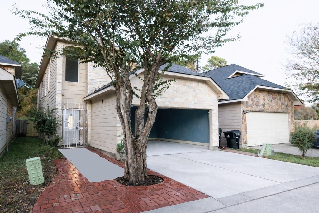 10904 Panther Court - Photo 2