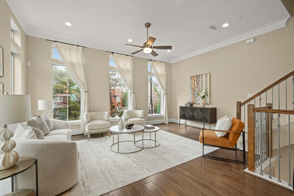 1812 Rosedale Street - Photo 2