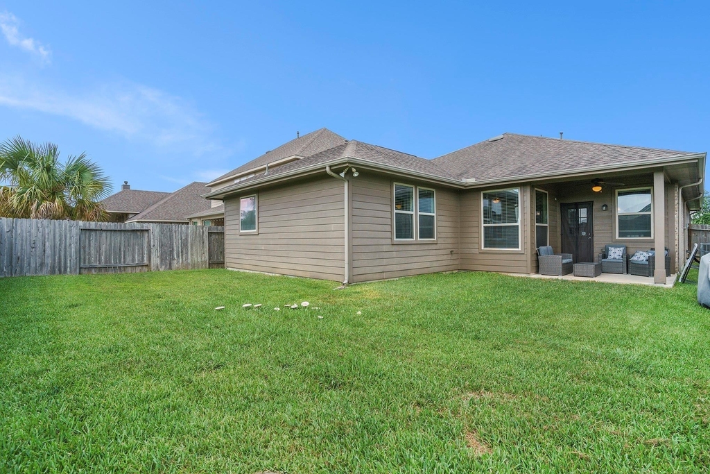 2449 Pamplona Lane - Photo 19