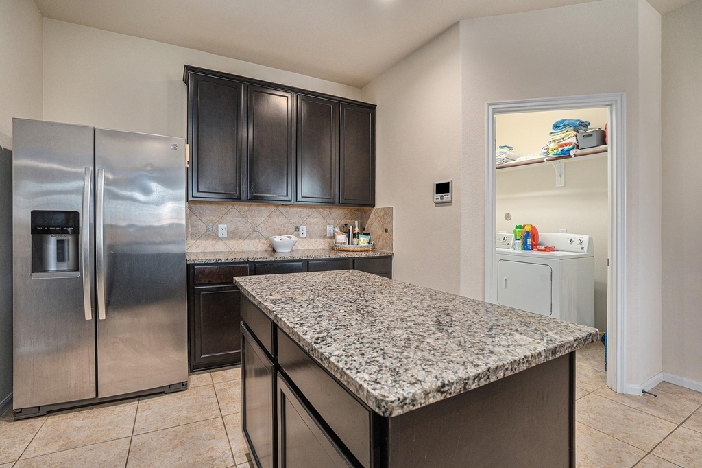2449 Pamplona Lane - Photo 6