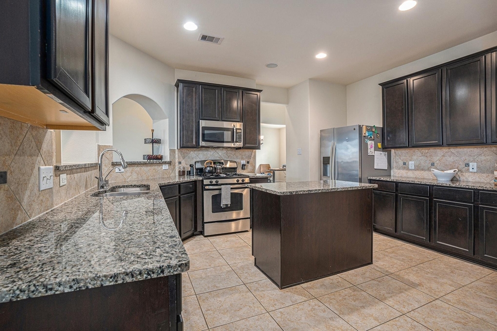 2449 Pamplona Lane - Photo 5