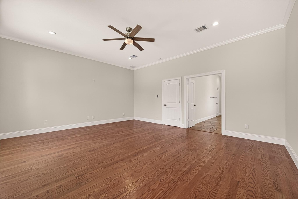 2211 Silverbonnet Street - Photo 28