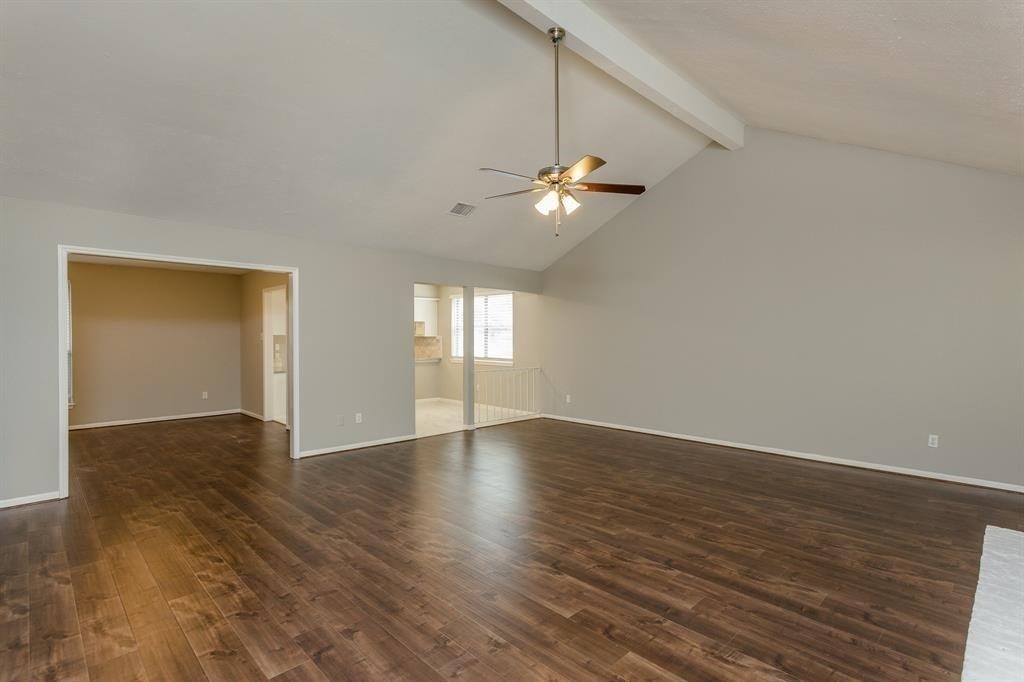2715 Colony Drive - Photo 2