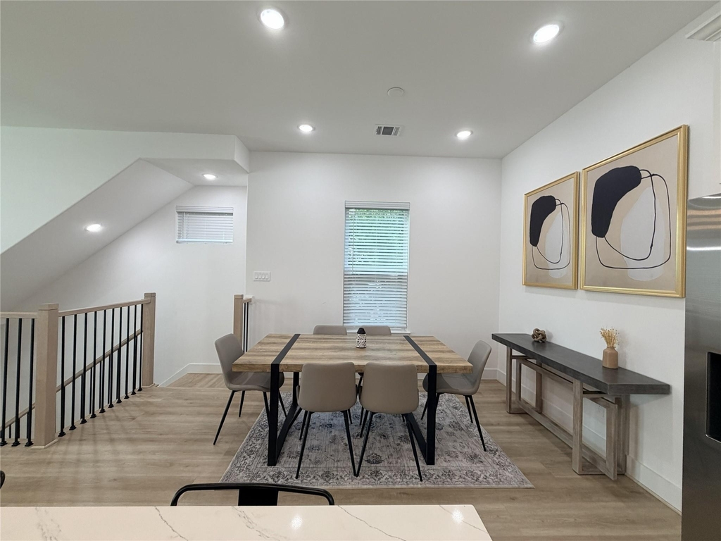 2706 Cochran Street - Photo 10