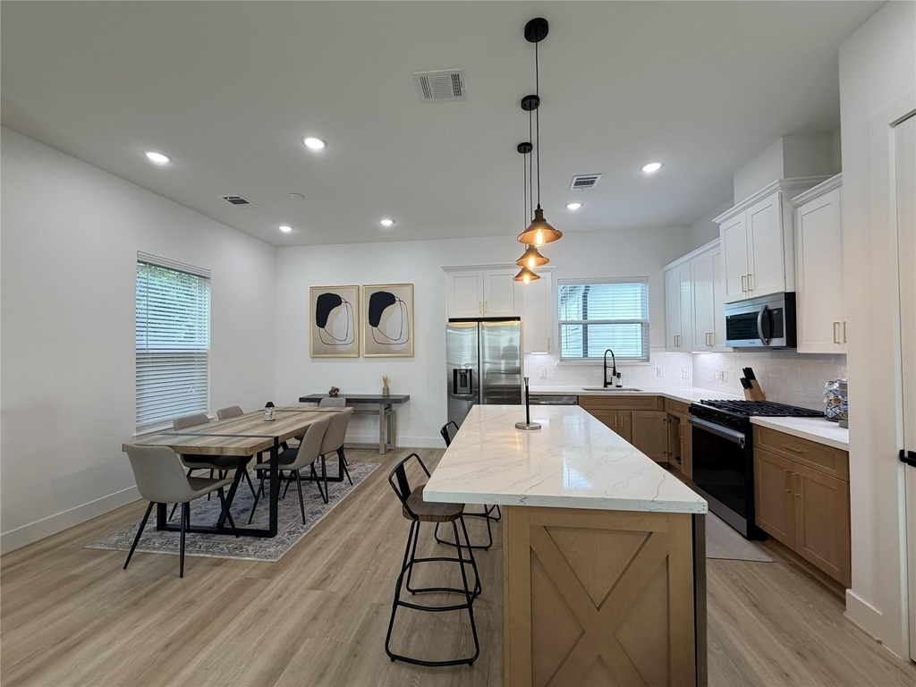 2706 Cochran Street - Photo 7