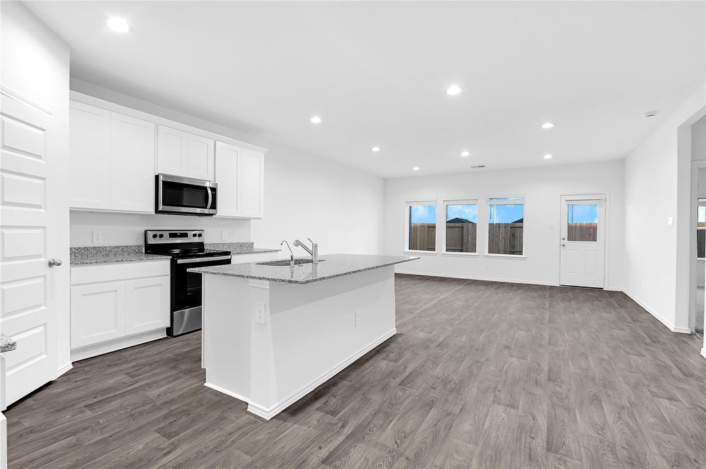 4251 Berwick Park Lane - Photo 10