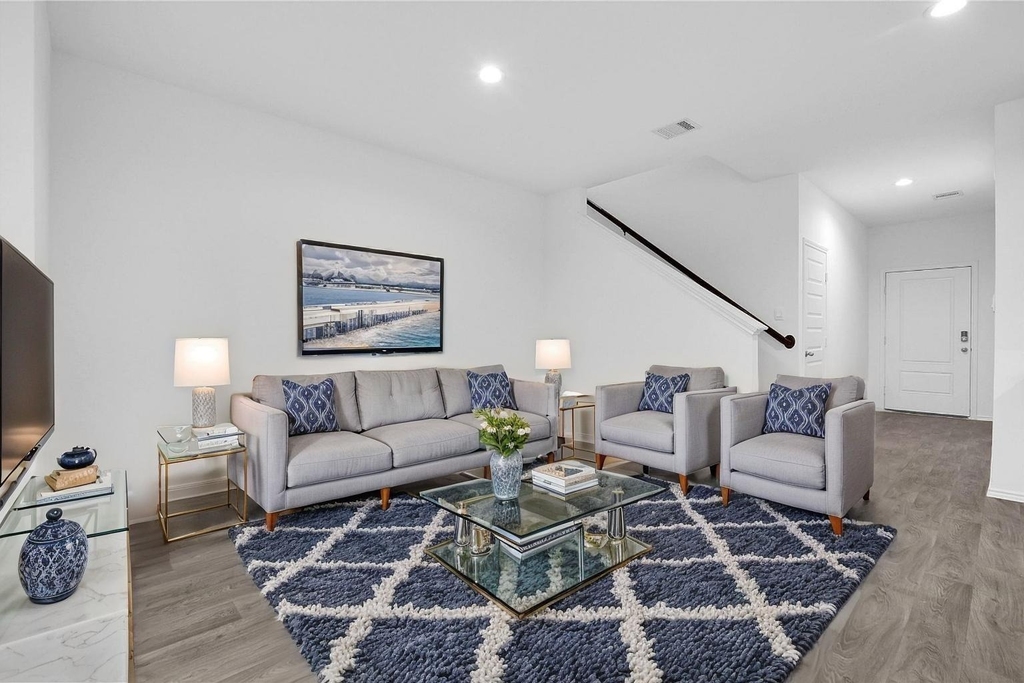 4251 Berwick Park Lane - Photo 2