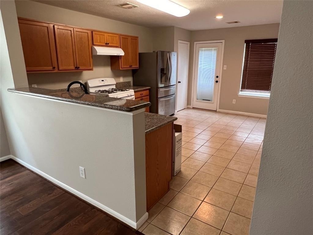 12007 Madison Oak Street - Photo 4