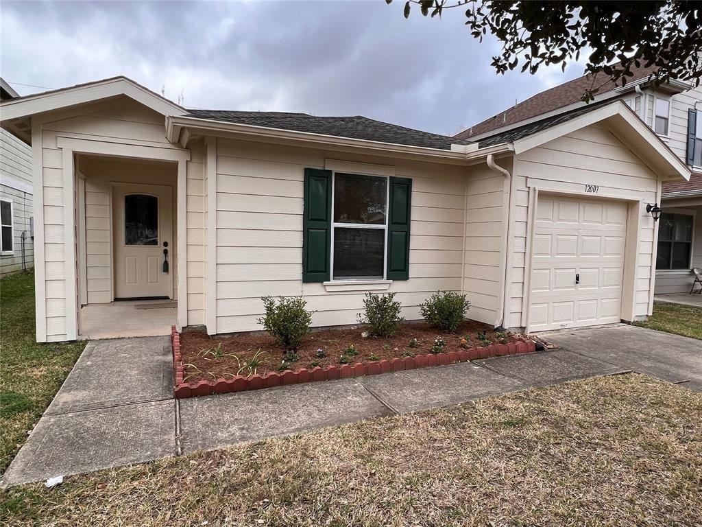12007 Madison Oak Street - Photo 1