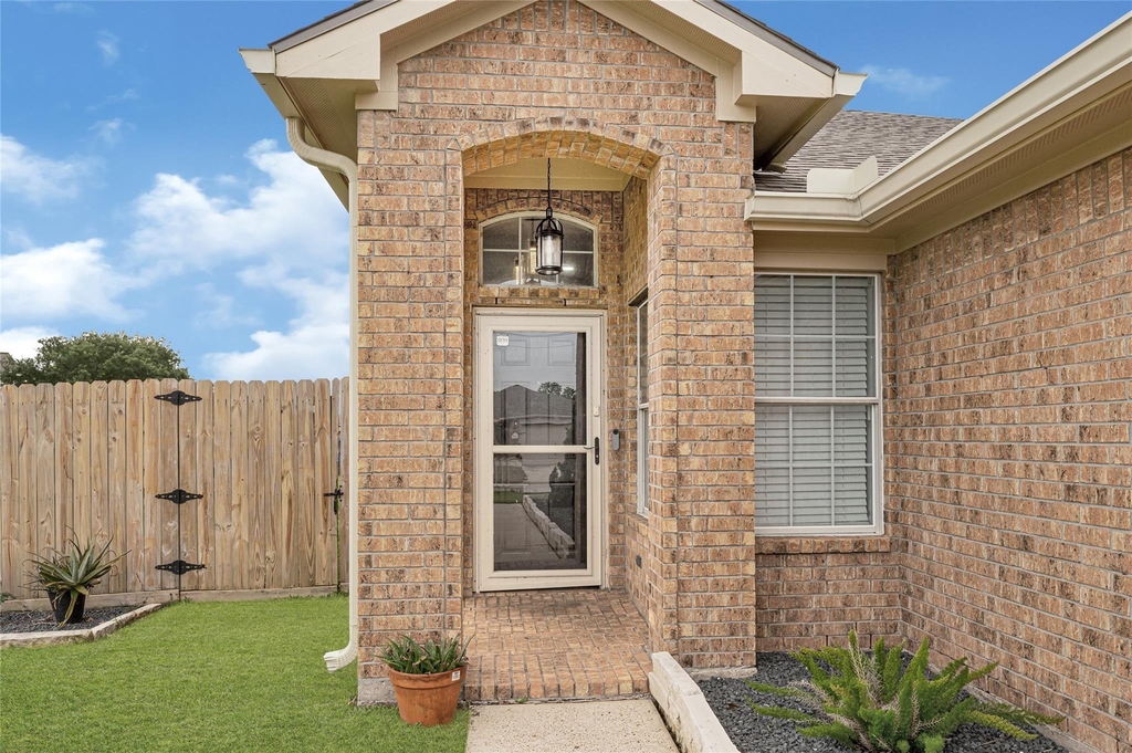 174 Horn Court - Photo 2