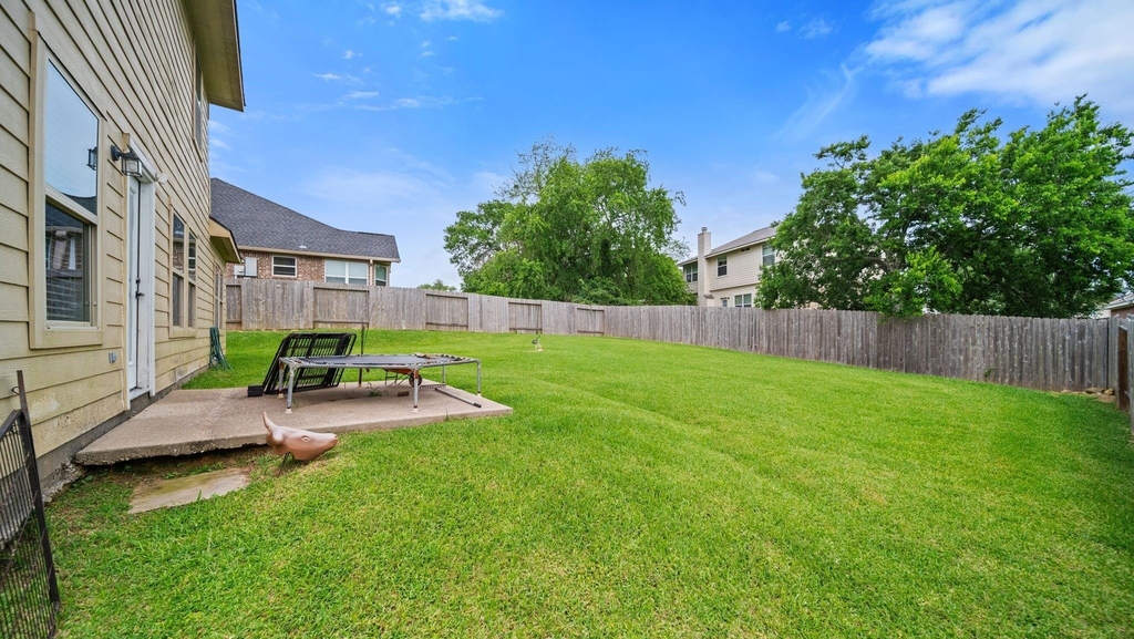13092 Greenbriar - Photo 21