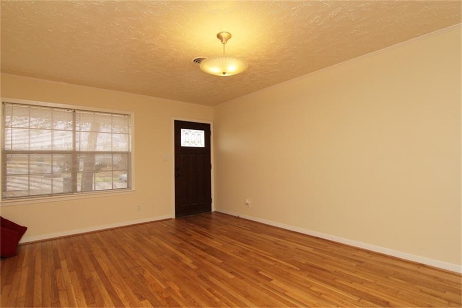8526 Friendship Road - Photo 3