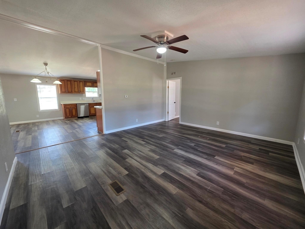 12121 Old County Road - Photo 3