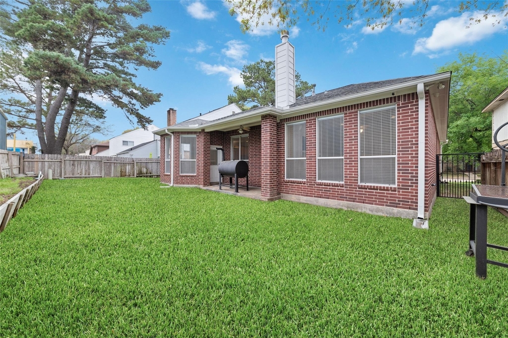 13311 Duke Of York Lane - Photo 23