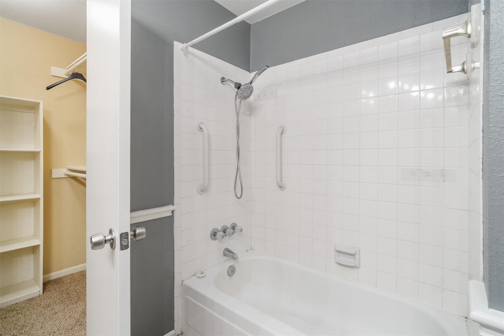 16212 Seahorse Drive - Photo 14