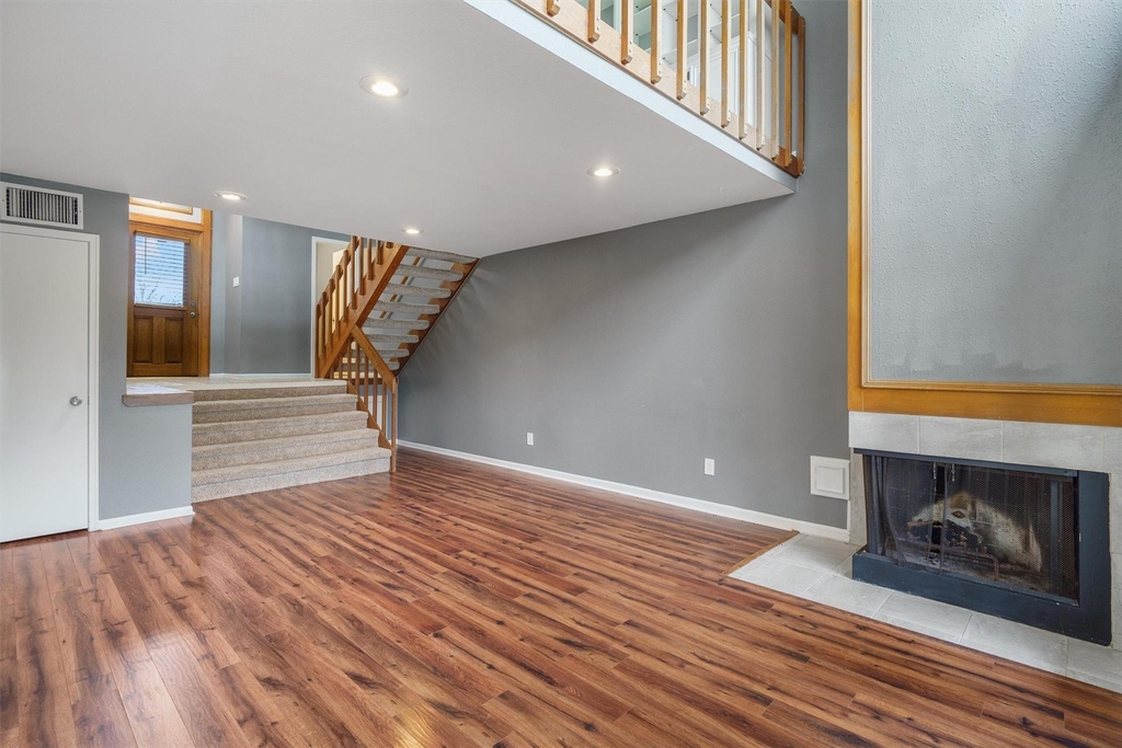 16212 Seahorse Drive - Photo 4