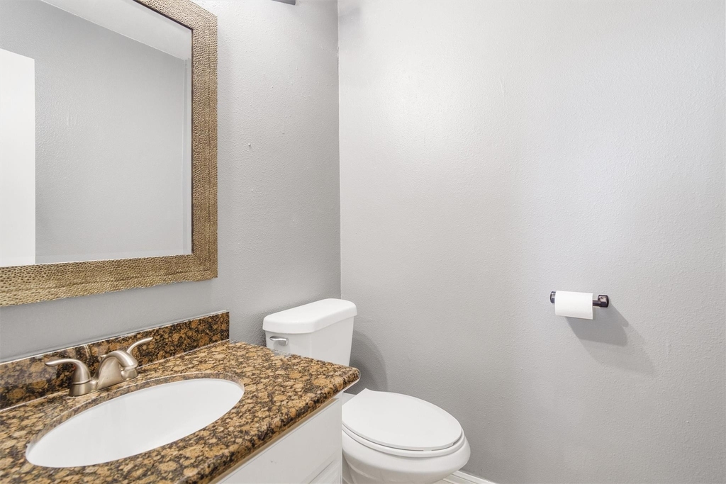 16212 Seahorse Drive - Photo 3