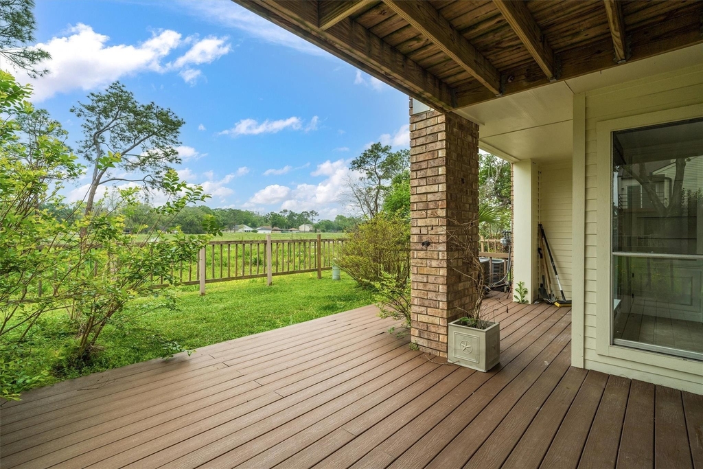 16212 Seahorse Drive - Photo 19