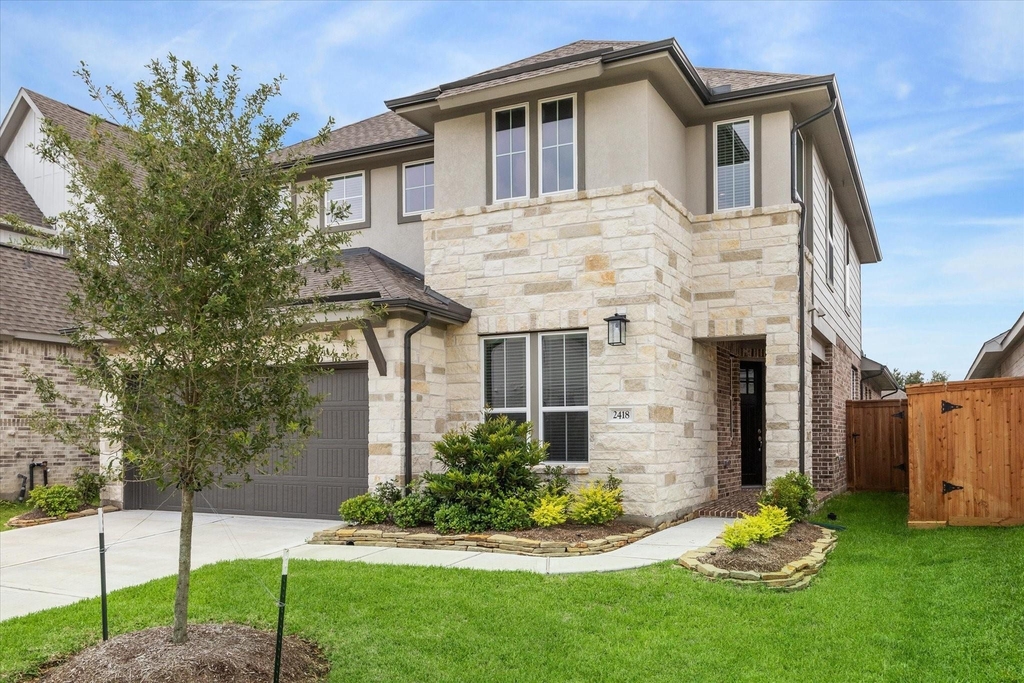 2418 Russet Forest Drive - Photo 2