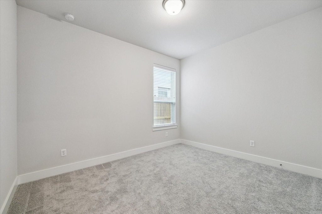 2418 Russet Forest Drive - Photo 29