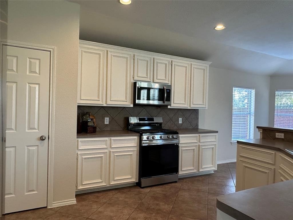 1707 Magnolia Lake - Photo 13