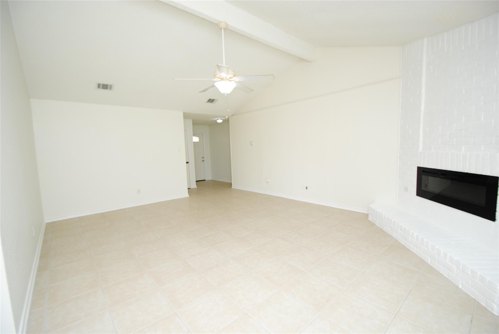 22619 Leedstown Lane - Photo 2