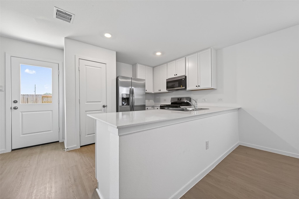 26815 Rosy Shimmer Lane - Photo 9